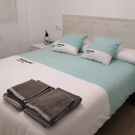 Apartmán Piso Moderno Con Garaje En El Centro De *